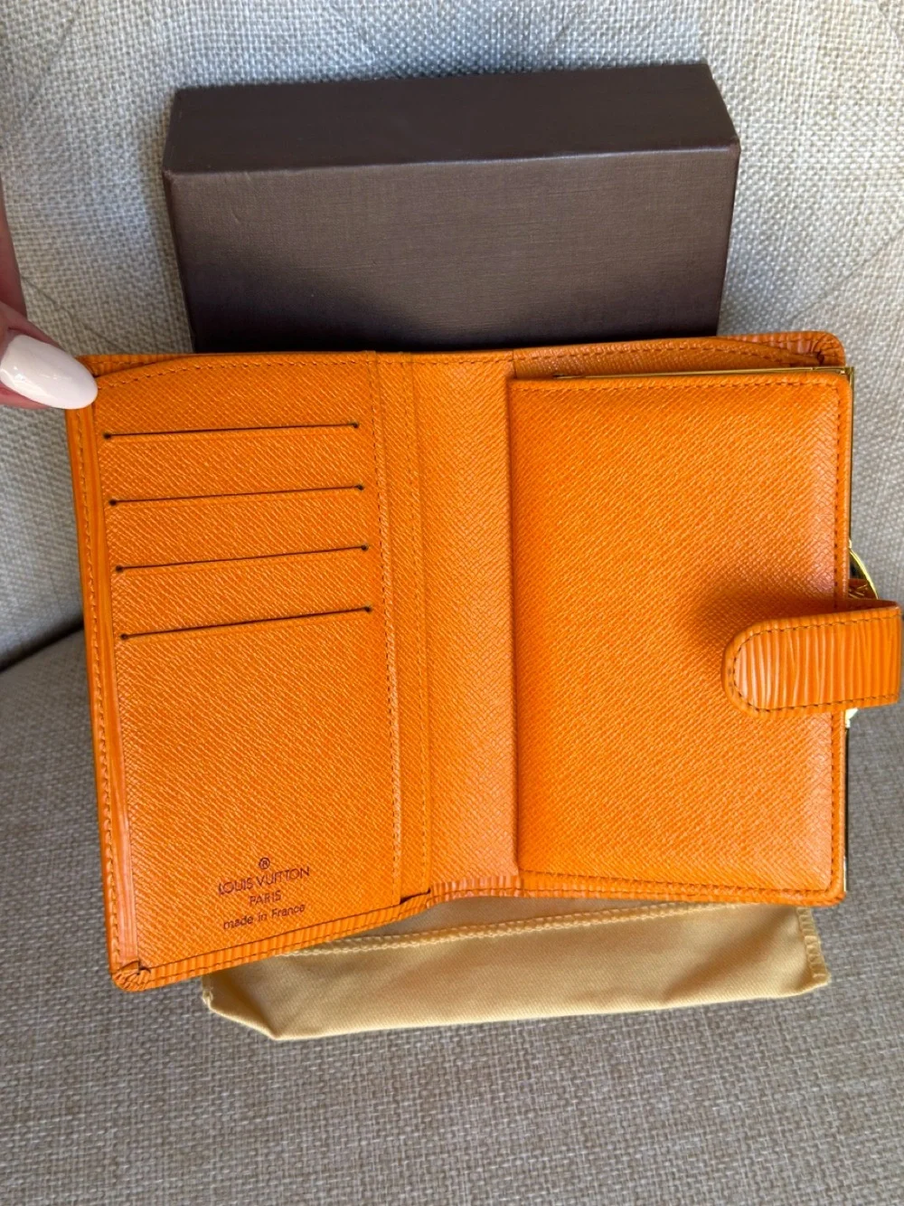 Louis Vuitton Epi Porte Monnaie Viennois Mandarin Orange Kiss Lock Coin Wallet